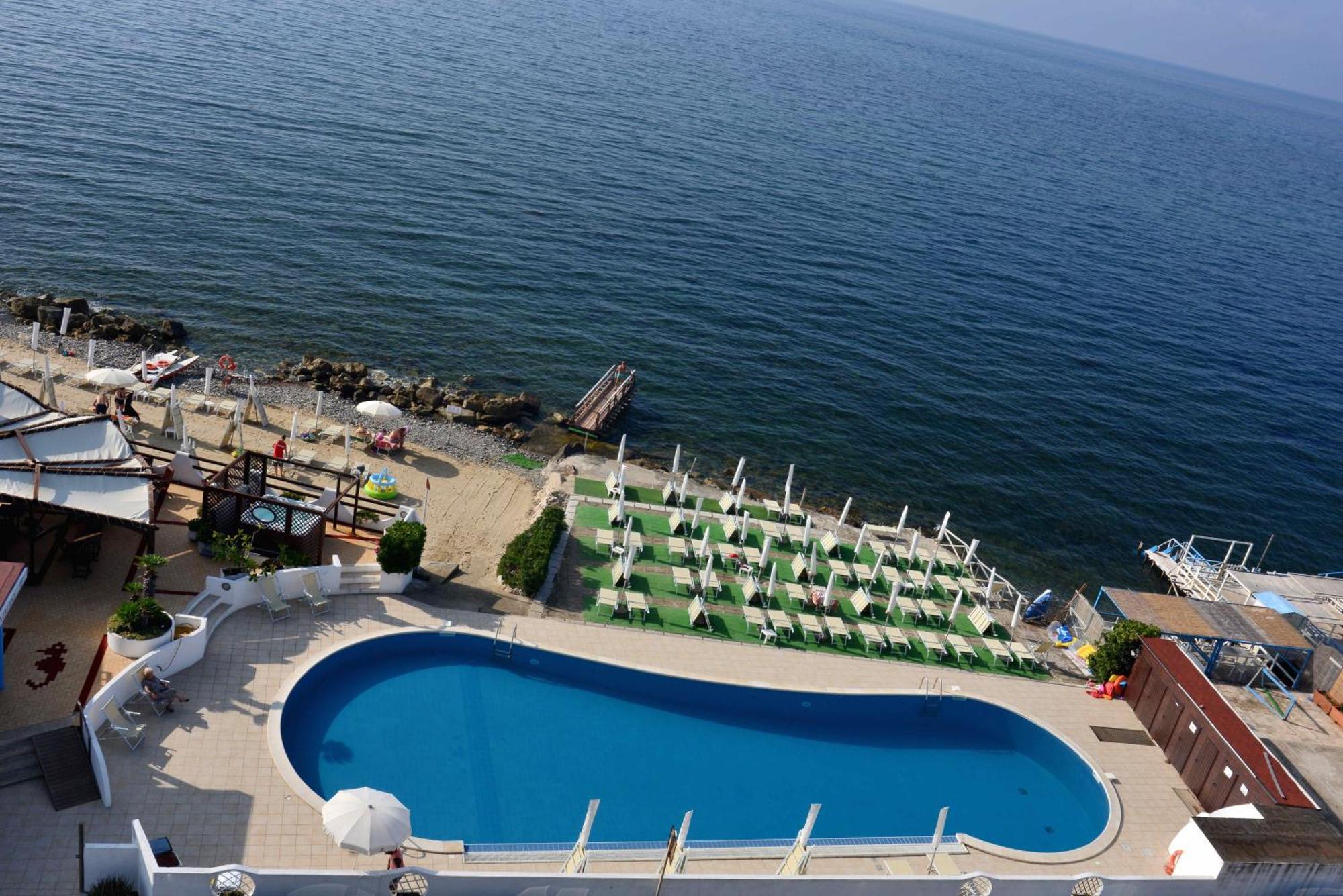 Hotel Cavalluccio Marino Santa Marinella Luaran gambar